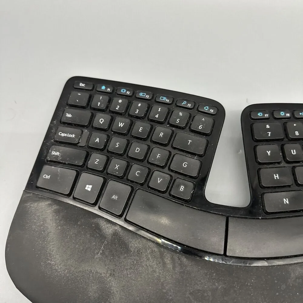 Microsoft Sculpt Ergonomic Wireless Keyboard 1559 Surface Edition w USB Dongle